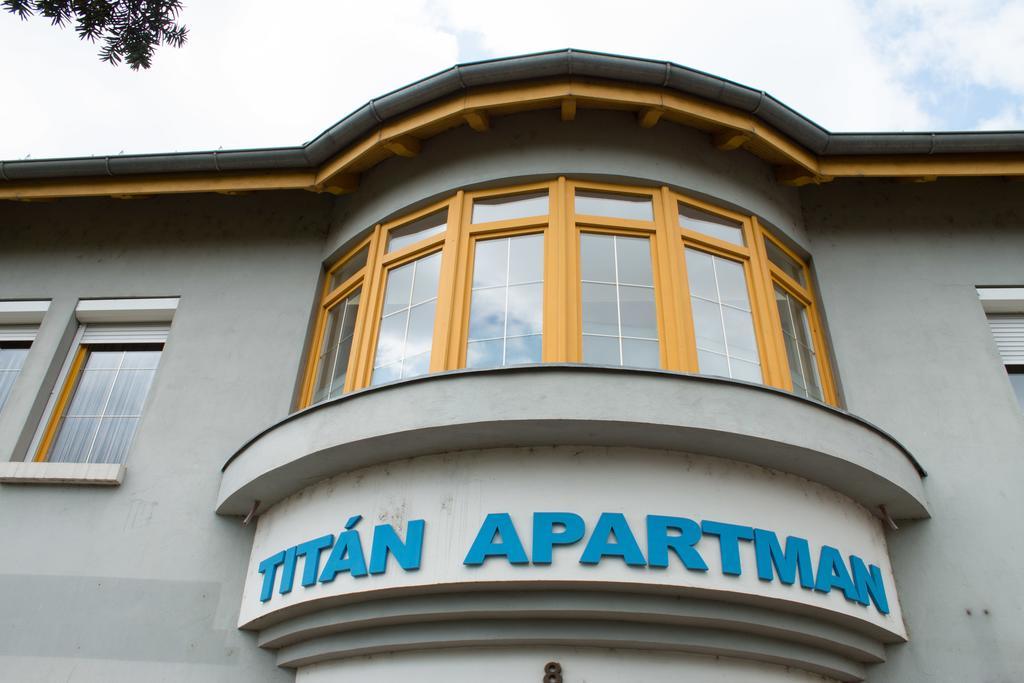 Titan Apartman Jula Exterior foto